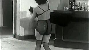 Passionate Vintage Showgirls Rip Clothes Off, Undress Seductively, Reveal Natural Tits In Retro Striptease