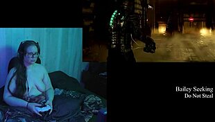 Naked brunette bbw with big natural tits plays Deadspace! What a game!