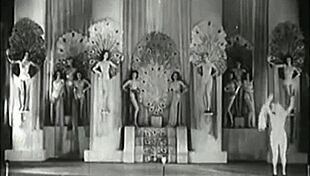 Passionate Vintage Showgirls Rip Clothes Off, Undress Seductively, Reveal Natural Tits In Retro Striptease