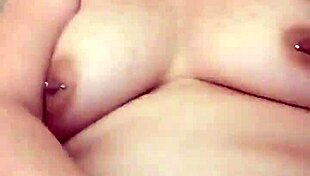 she moans 'vibrator on my dry pussy lips'