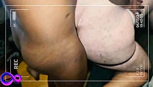 Depois Que Treparam Uma Vez Esses Dois Cairam No Desejo E Fizeram Sexo No Meio Da Sala Passivo Gemida De Prazer - Full No Sheer Com