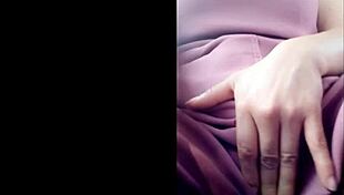 want to touch my pussy in the car, horny patient?