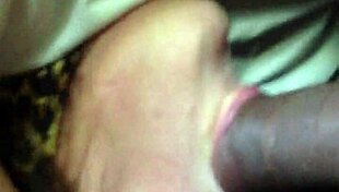 Colombian amateur gets her ass fucked by two guys