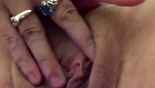 she moans 'vibrator on my dry pussy lips'