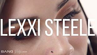 Pretty brunette Lexxi Steele tries her first threesome 😍