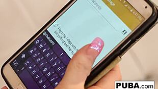 sexy ashlee seduced by kendra 😘