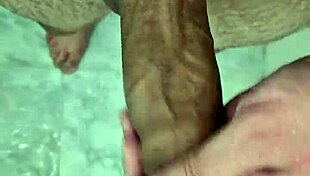 Penis Babado No Chuveiro - Exotic Brazilian Solo Fetish