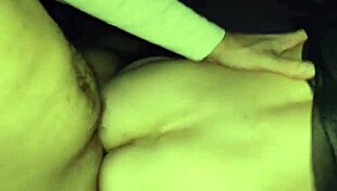 hey, this milf wife plugs her ass with toys for anal fun 😏