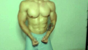 Watch this amazing gay solo show!