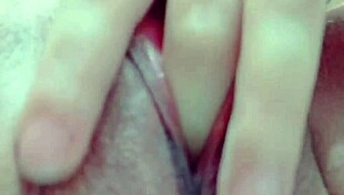 Fingering wet pussy and cumming hard - enjoy the dripping close-up!