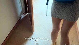 Hot Stepmom Shares Her Ass With Stepson!
