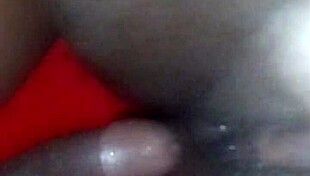 Ebony squirt queen close up