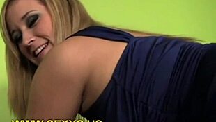 I's watching babes pussy orgasm intensely