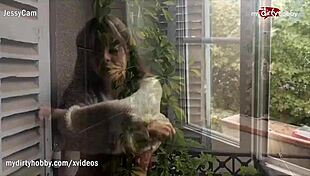 quick blowjob and facial, want to try?