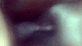 Ebony squirt queen close up