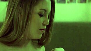 Look at this teen playing with her fur pie in a kinky game