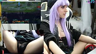 This Teen Is Masturbating While Playing League Of Legends URF Mode