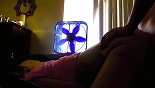 Boldly Cumming on Brunette Teen 18+ Pussy in Homemade Video