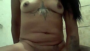 big ass teen gets outdoor blowjob and squirting on big cock!