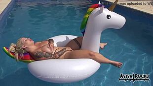Aviva Rocks Masturbates On Unicorn