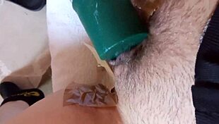 Masturbazione: Housewife Flashing And Masturbating For Neighbors In Spanish Exhibitionist Fetish.