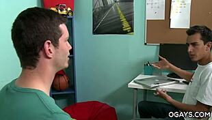 Horny Gay Twinks Benn Heights And Nick Sumer