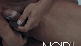 i give a gift to my chef a blowjob