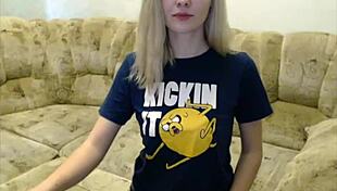 avidcams miss julia latvian teen chats online