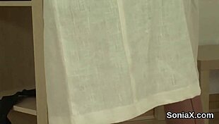 Unfaithful English Milf Gill Ellis Reveals Her Huge Globes