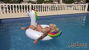 Aviva Rocks Masturbates On Unicorn