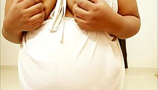 Indian maid reveals her outfit in a traditional setting