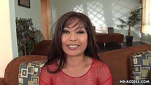 Hot Asian slut handles anal and double penetration in threesome