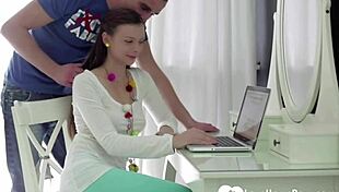 Sexy friend joins threesome for intense hole tagging