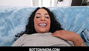 Bottommom-Latina Stepmom Brianna Bourbon Does Unexpected Blowjob.