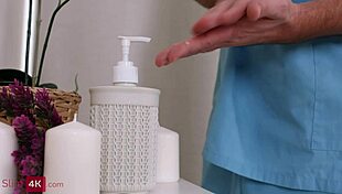 slim4k - mature masseur gets anal with client 😏