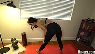 Hot step sister surprised by brother's rough creep in leggings