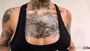 Interview With Busty Tattooed Cutie Genevieve Sinn