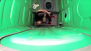 Holy shit, porta gloryhole blowjobs at construction site!