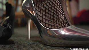 foot fetish in hotel