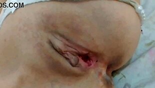 Dando o c� e gemendo de tes�o with anal and assfucking