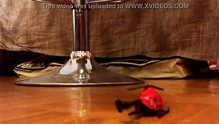 Italian Mistress Crushes Face With Dirty Feet!