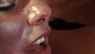 Guy Di Silva fucks erotically!