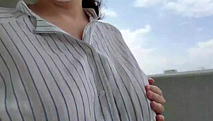 yo, married woman gets so turned on masturbating outdoors and squirts hard