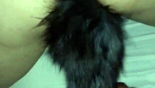 want to see this zorrita rica bent over?