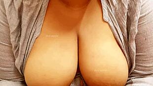 Sexy Indian Girl Showcases Big Tits and Boobs Seductively