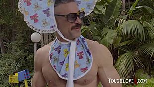 Kendra Sunderland craves love in tough ways