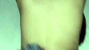 want to see this zorrita rica bent over?