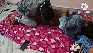 i'm watching this dirty housewife getting assfucked in the bedroom, so sexy