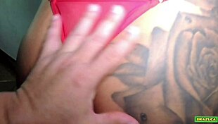 did i give it to the horny photographer?