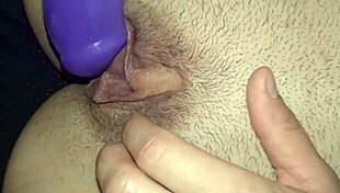 dazzlingfacegirl vibes pussy deep with toy 😏